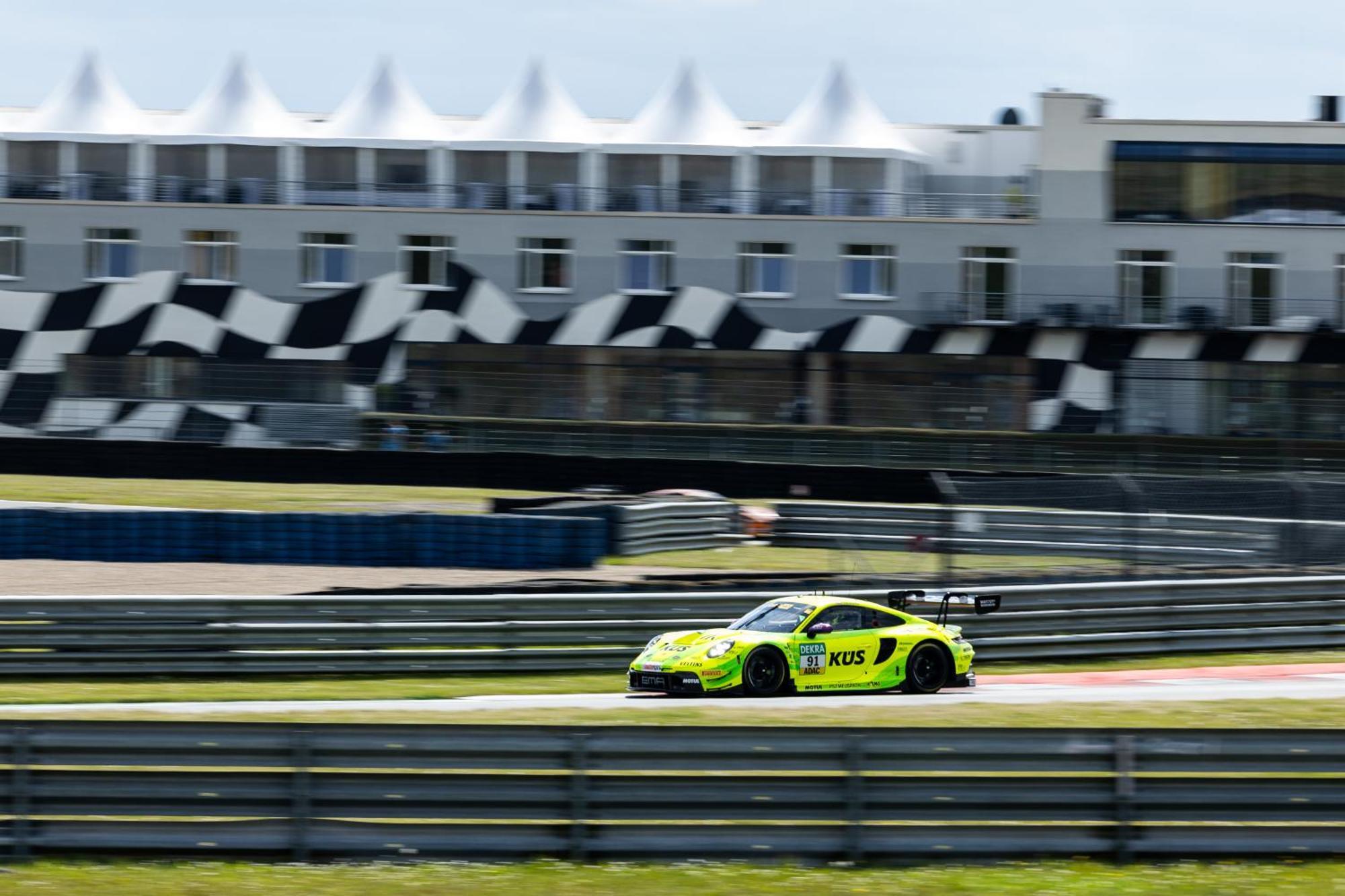 Hotel Motorsport Arena Oschersleben Eksteriør bilde