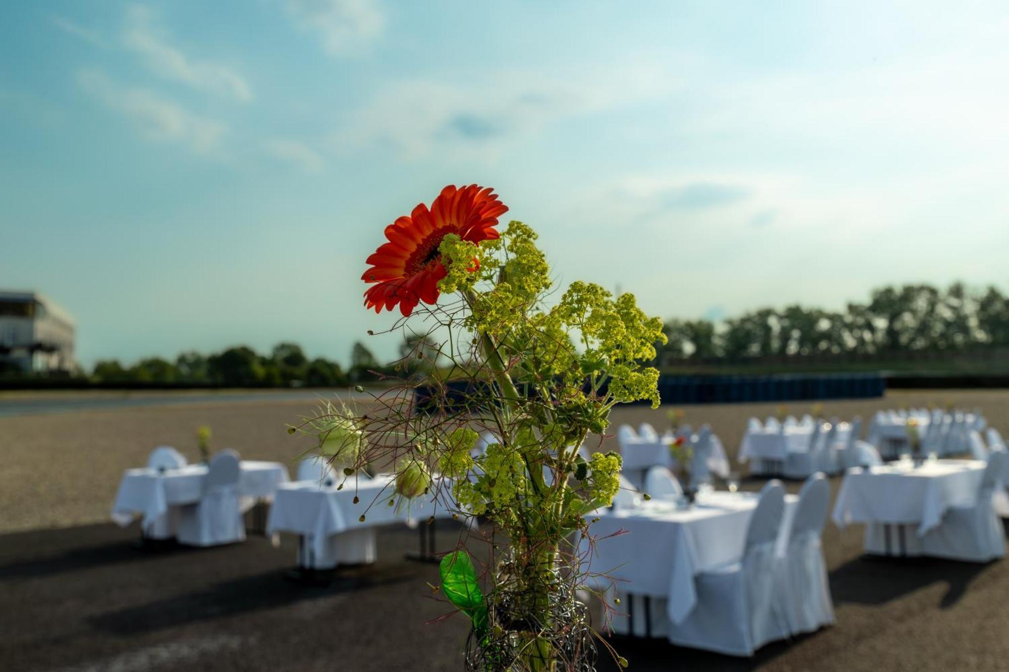 Hotel Motorsport Arena Oschersleben Eksteriør bilde